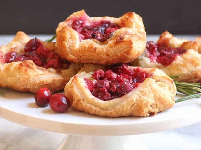 Cranberry brie pastry puff recipe